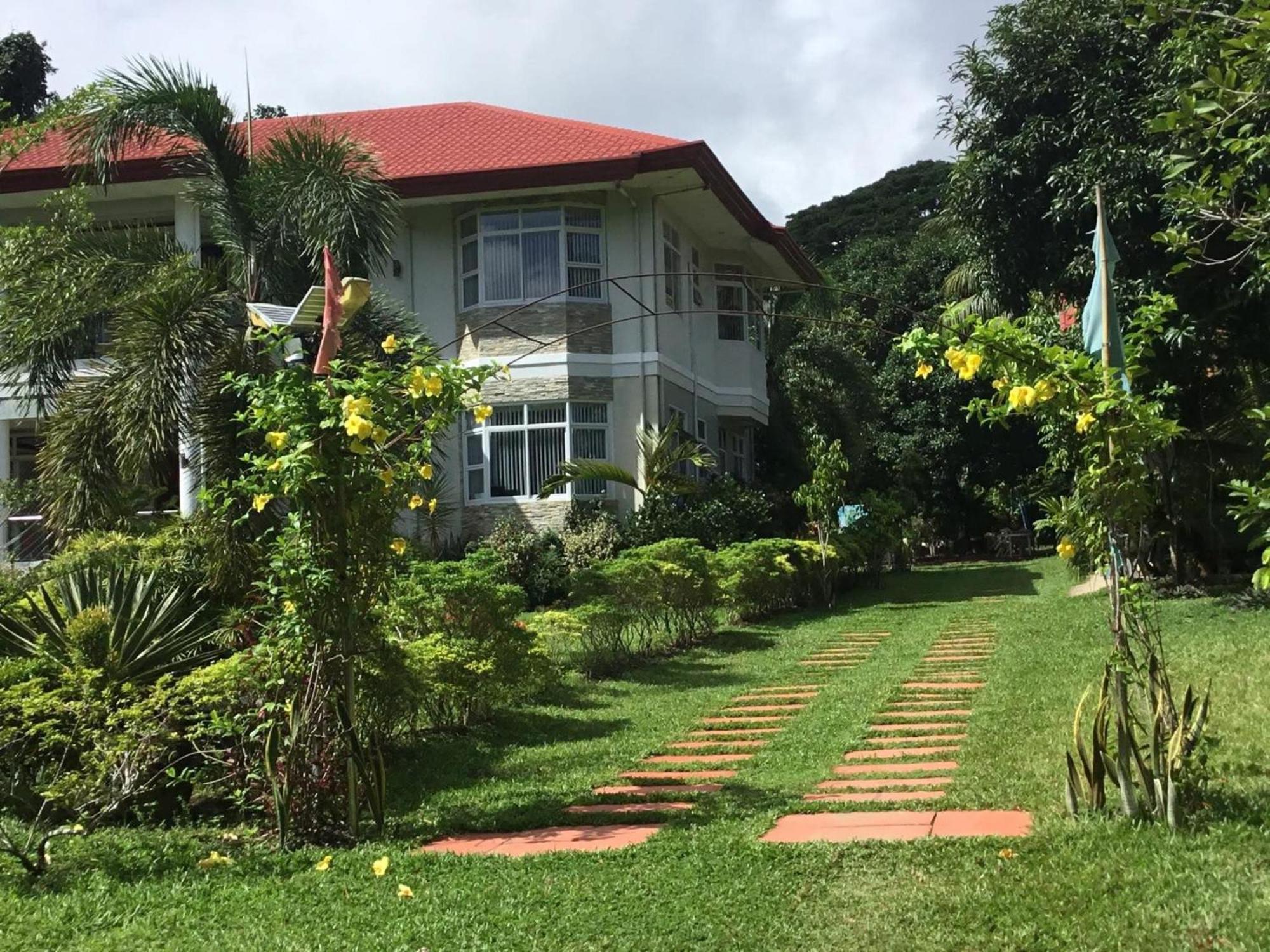 Camiguin Lanzones Resort Mambajao Buitenkant foto