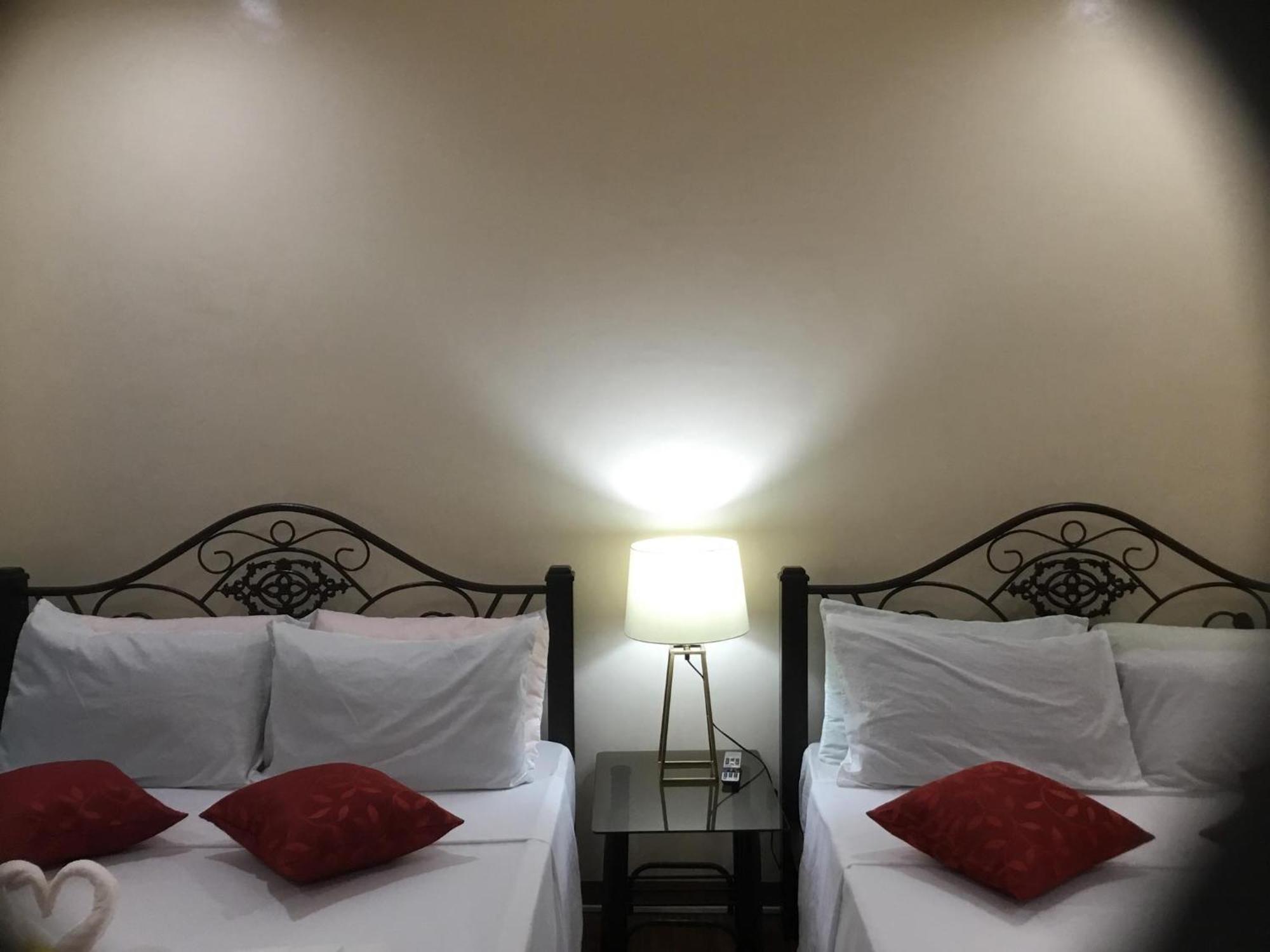 Camiguin Lanzones Resort Mambajao Buitenkant foto