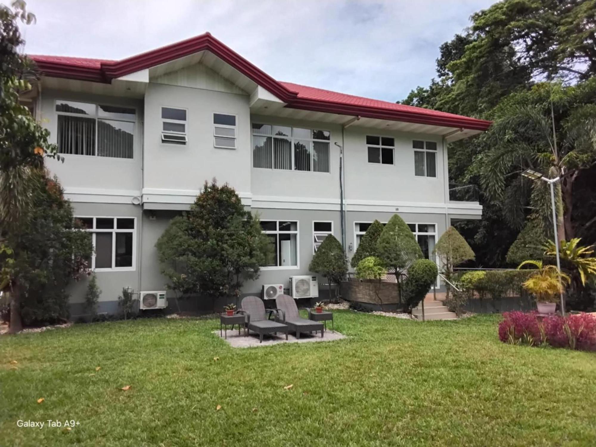 Camiguin Lanzones Resort Mambajao Buitenkant foto